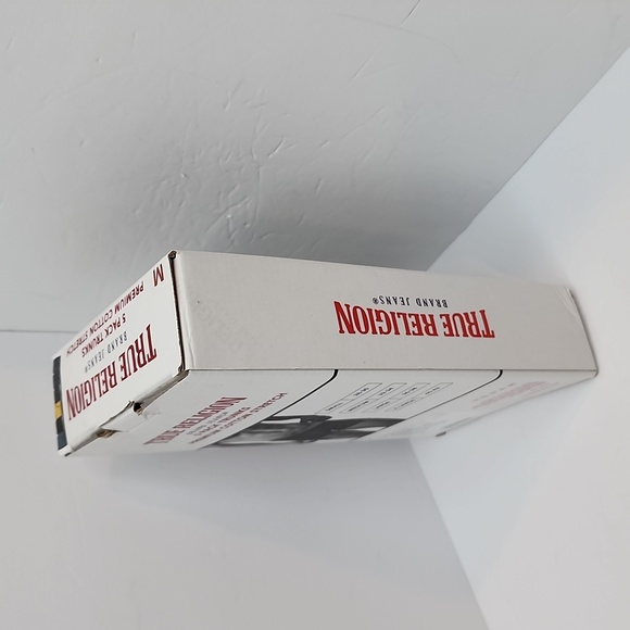 TRUE RELIGION 5 PREMIUMCOTTON STRETCH TRUNKS, SIZE MEDIUM (M) - Picture 4 of 10